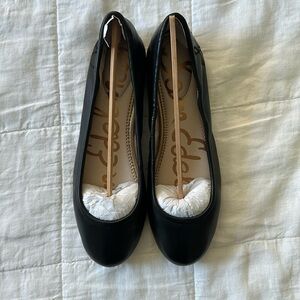 New in box Sam Edelman Fritz leather flats in 7.5